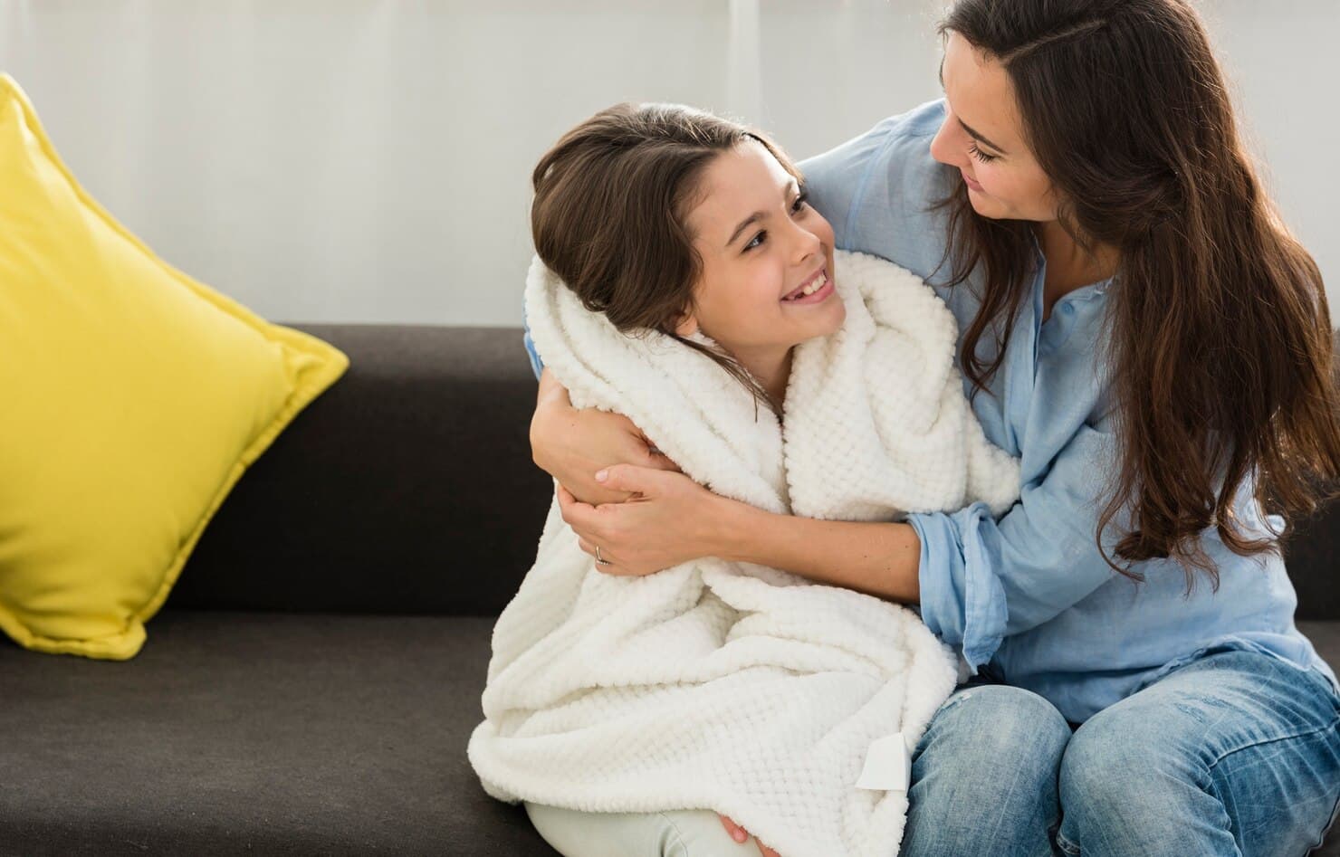 8 Kalimat Khas yang Menandakan Anda Dibesarkan Orang Tua Berjiwa Matang - Image