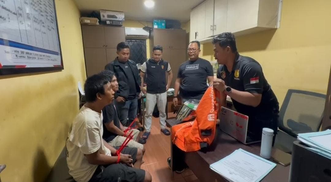 Polsek Tambora Amankan Dua Pelaku Curanmor Modus Kurir Shopee Food - Image