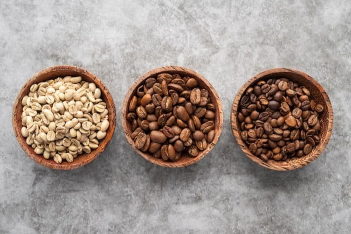 Bukan Cuma Arabica dan Robusta! Ini 5 Jenis Biji Kopi Dunia dan Keunikan Rasanya - Image