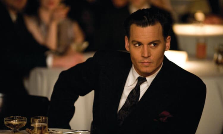 Johnny Depp Siap Kembali ke Hollywood Lewat Film 'Ebenezer: A Christmas Carol' - Image