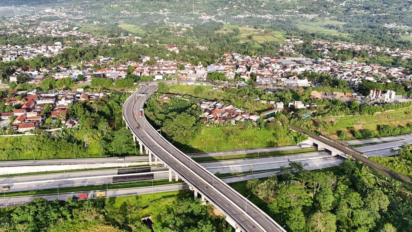 Hore! Tol Fungsional Bocimi Bisa Digunakan oleh Pemudik untuk Lebaran 2026 - Image