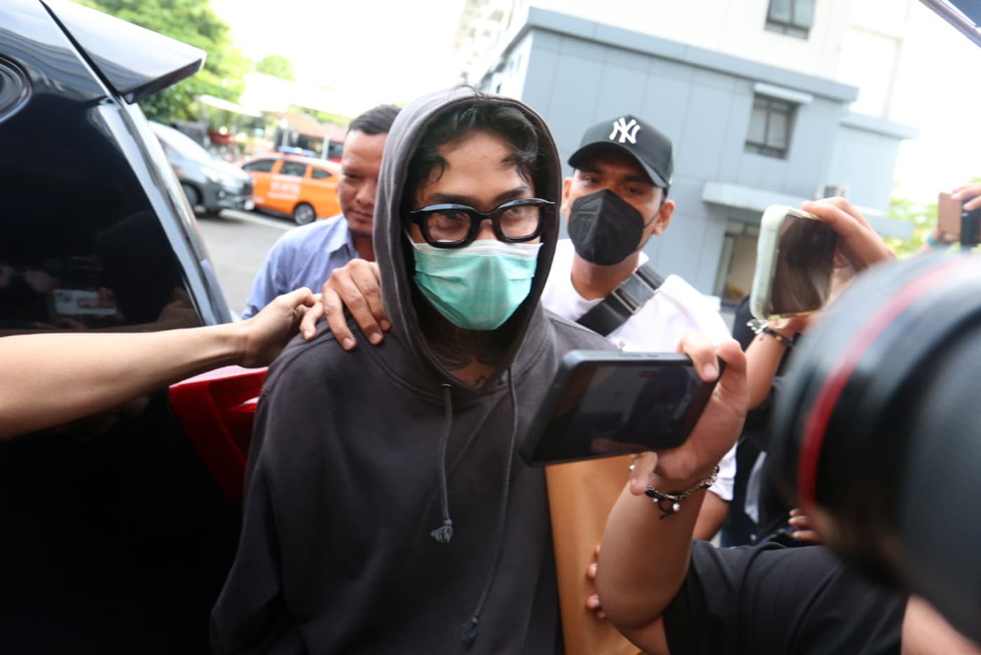 Asesmen Disetujui BNNP Jakarta, Onad Akan Jalani Rehabilitasi  - Image