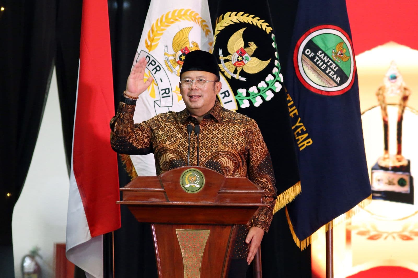 DPR Tegaskan Tak Ada Wacana Revisi UU KPK: Kalau Ada Usulan Harus Sesuai Mekanisme - Image