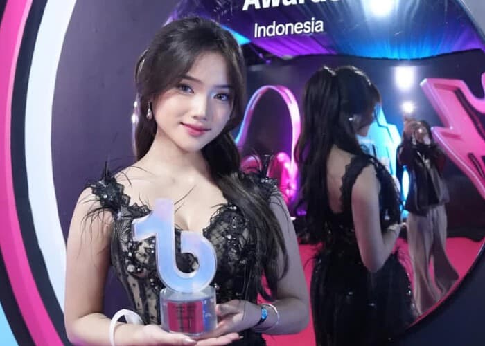 Selamat! Fuji Raih Penghargaan Kategori Popular Video of The Year di TikTok Awards Indonesia 2025 - Image