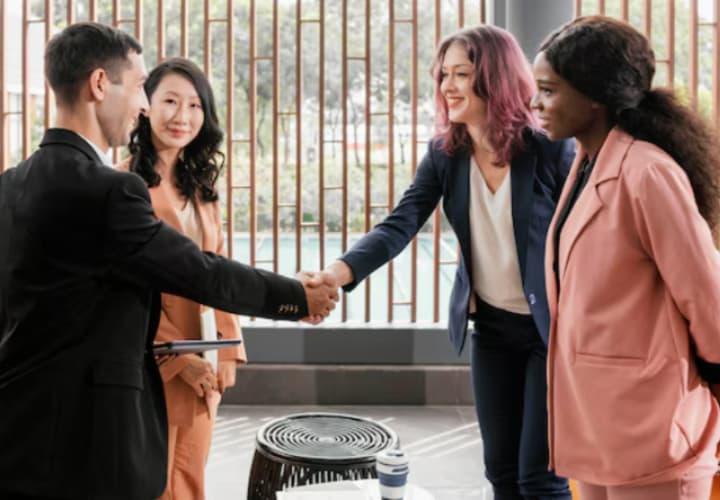 Telah Mengembangkan Harga Diri Sejati Ketika 9 Perilaku yang Dulu Anda Toleransi dari Orang Lain Kini Terasa Benar-Benar Tidak Dapat Diterima - Image