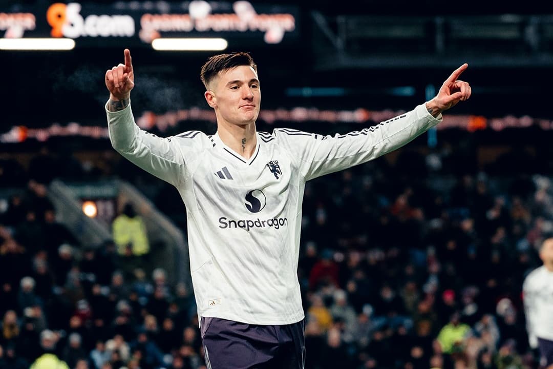 Benjamin Sesko Cetak Gol Dramatis di Menit 96! Yakin Manchester United Pantas Menang di Markas West Ham - Image