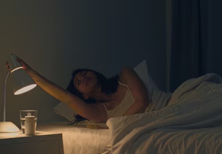 Orang yang Tidur pada Waktu yang Sama Setiap Malam Biasanya Menunjukkan 7 Pola Kepribadian Ini Menurut Psikologi - Image