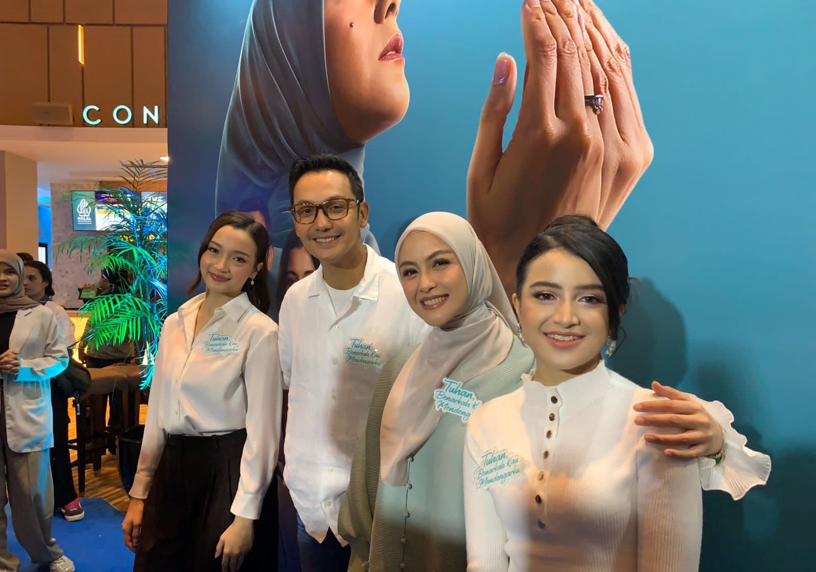 Revalina S. Temat Geregetan dengan Karakternya di Film Tuhan, Benarkah Kau Mendengarku? - Image