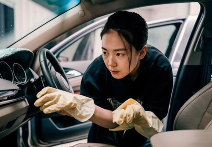 Orang yang Menjaga Mobil Tetap Rapi Bahkan Ketika Tidak Ada Orang Lain yang Menumpang, Biasanya Memiliki 9 Kekuatan yang Tenang Ini - Image