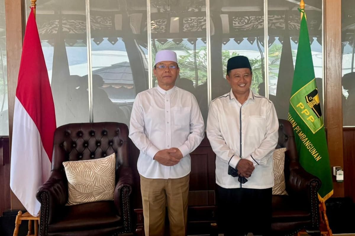 Eks Wagub Jabar Uu Ruzhanul Ulum Terpilih sebagai Plt Ketua DPW PPP Jawa Barat - Image