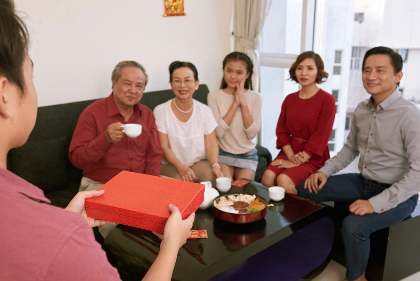 10 Tradisi Unik Tahun Baru Imlek yang Dipercaya Membawa Hoki, Rezeki, dan Awal Baru Penuh Keberuntungan - Image