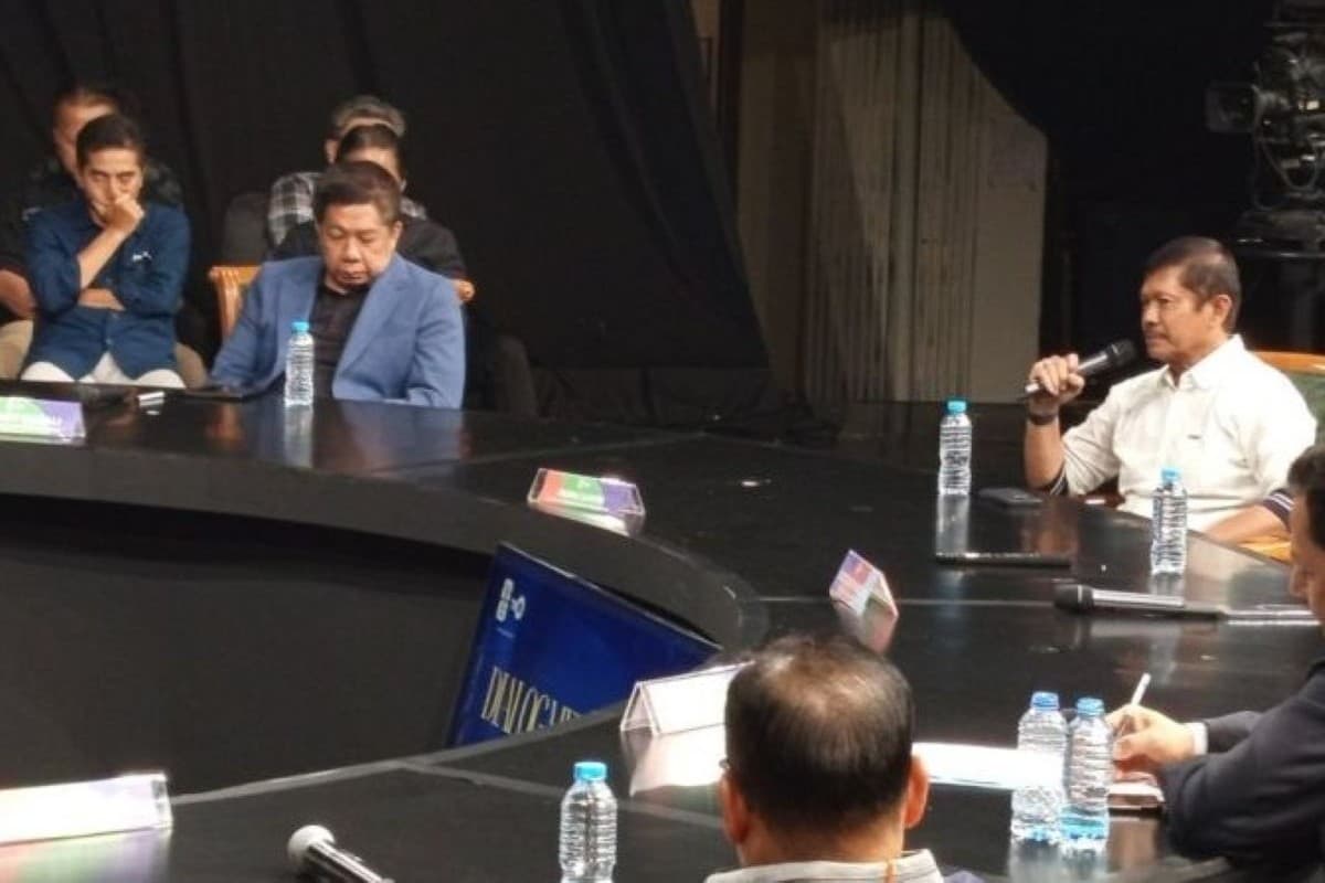 Indra Sjafri Sebut Lima Langkah untuk Bangun Sepak Bola Nasional - Image
