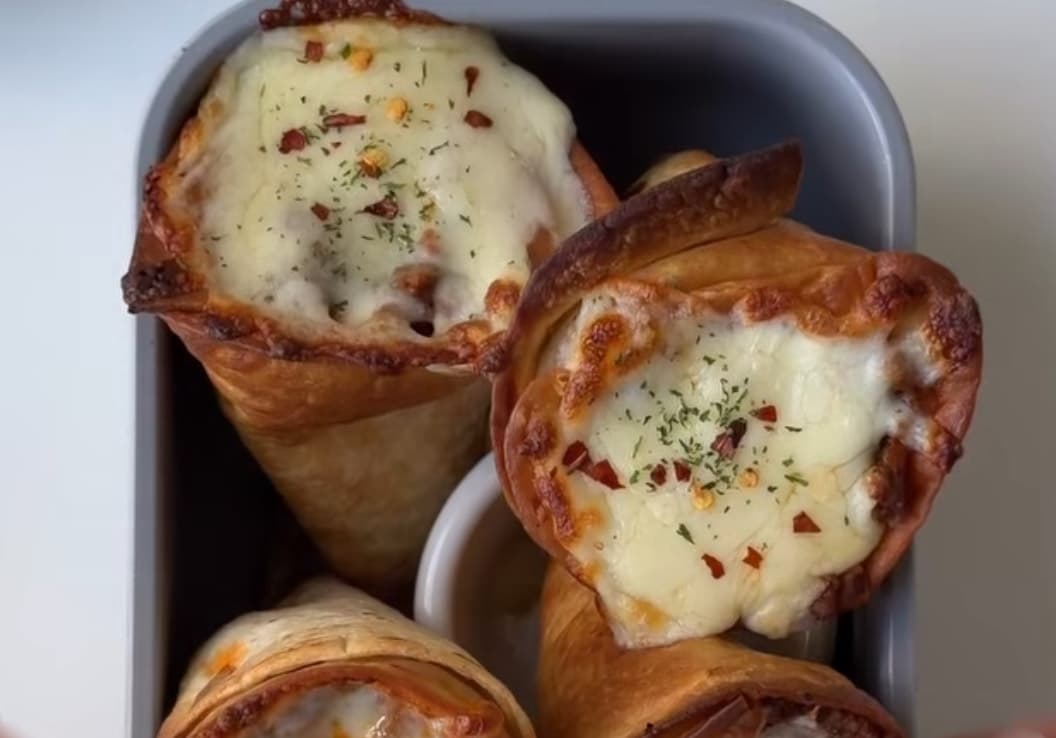 Resep Crispy Beef Cones: Camilan Gurih Renyah dengan Isian Daging Leleh di Mulut - Image