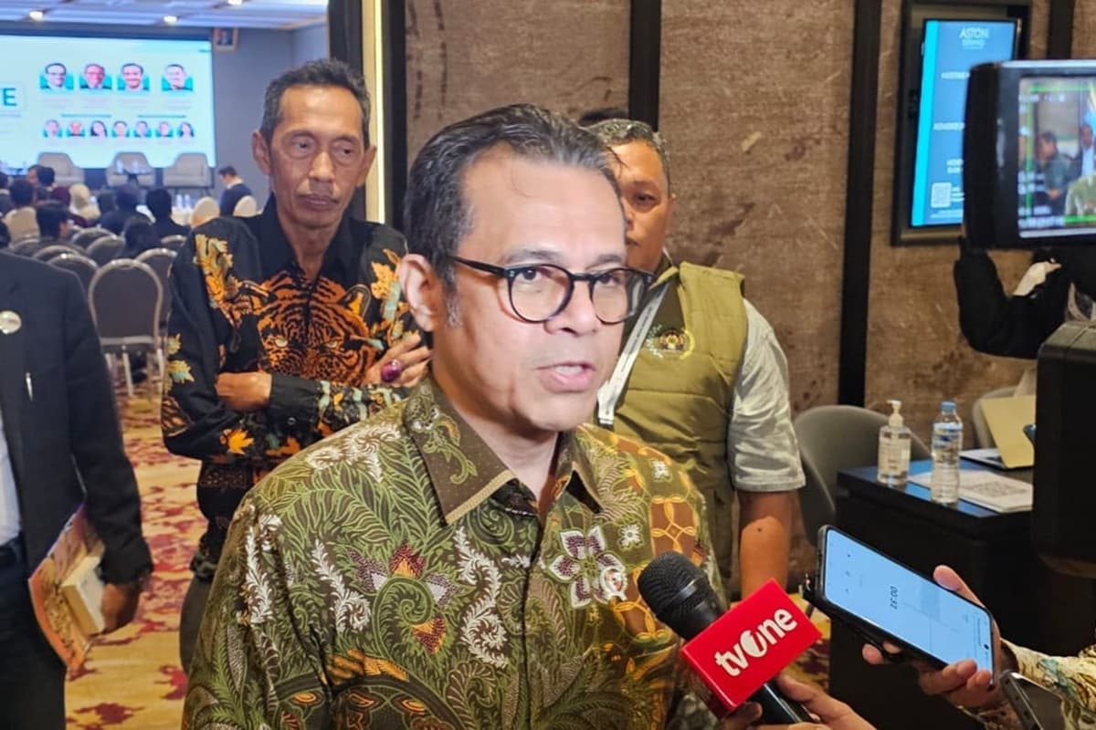 Komdigi Dorong Integrasi Pos dan Kurir Digital, Targetkan Ongkos Kirim Lebih Murah - Image