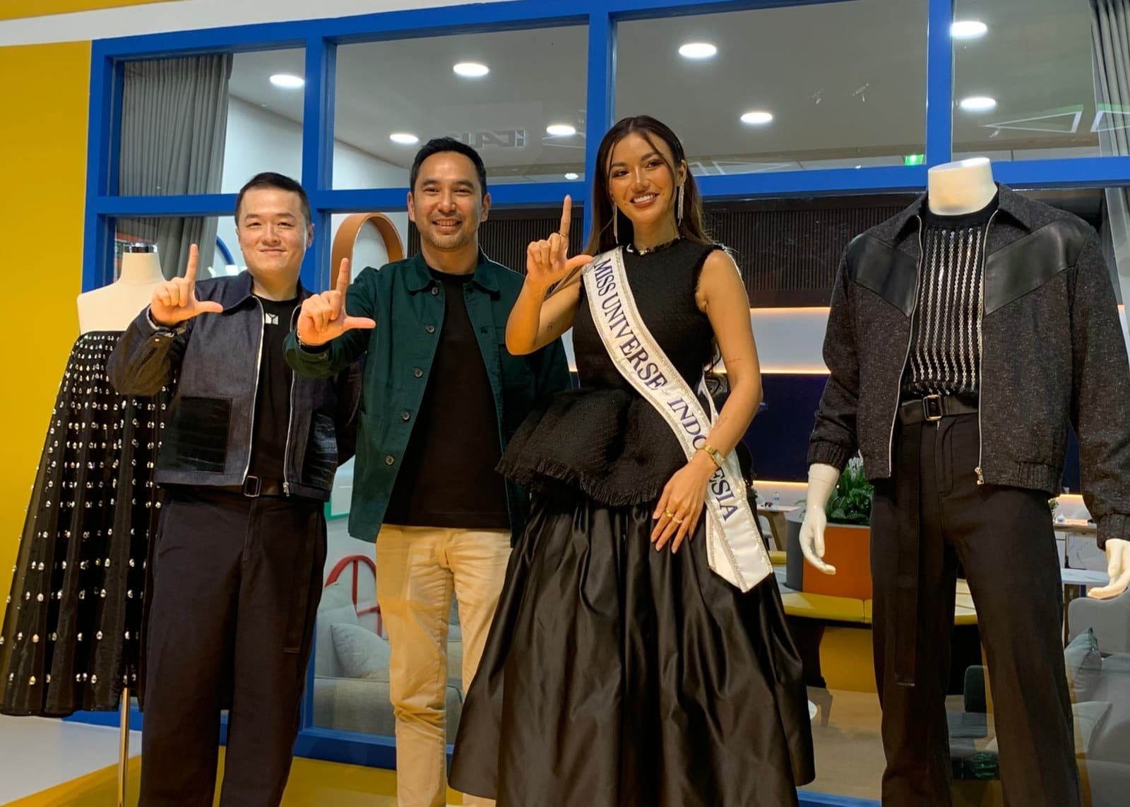 Sejumlah Kriteria Mobil Tunggangan Miss Universe Indonesia 2025, Sanly Liu - Image