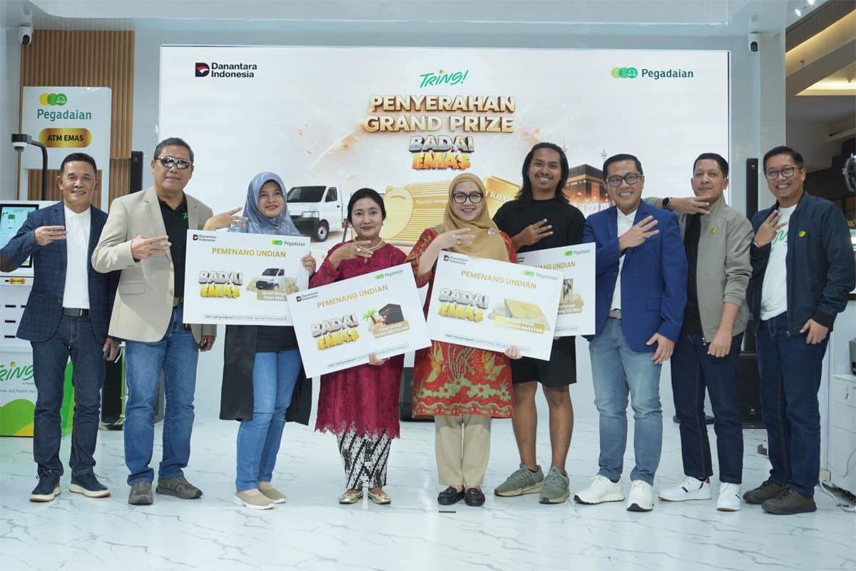 Wujudkan Impian Nasabah, Pegadaian Serahkan Grand Prize Emas 1 Kg di Tring! Digital Lounge - Image