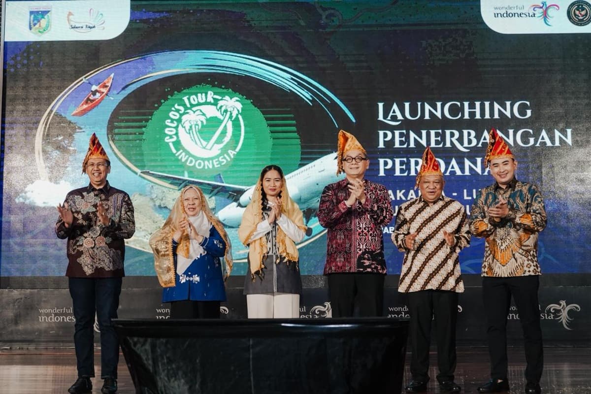 Penerbangan Rute Jakarta-Luwuk dan Guangzhou-Palu Resmi Dibuka, Wamenpar: Peluang Wisata Lokal Semakin Terbuka - Image