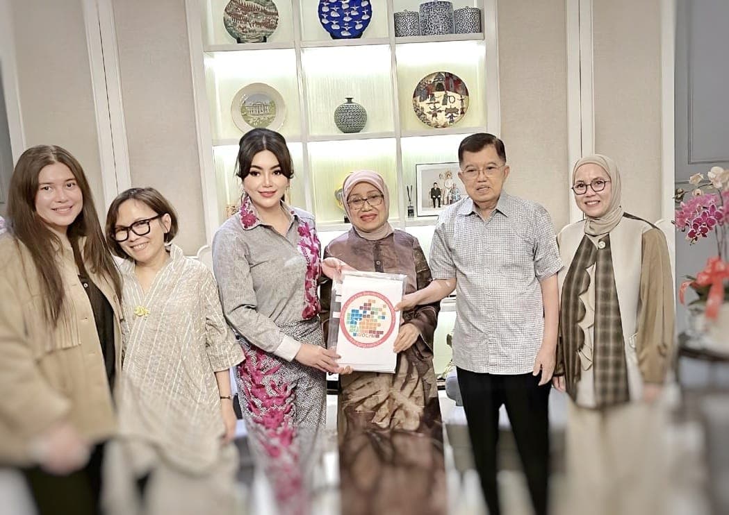 JK Apresiasi Kiprah Global Prof. Deby Vinski, Dorong Indonesia Jadi Pusat Stem Cell Dunia - Image