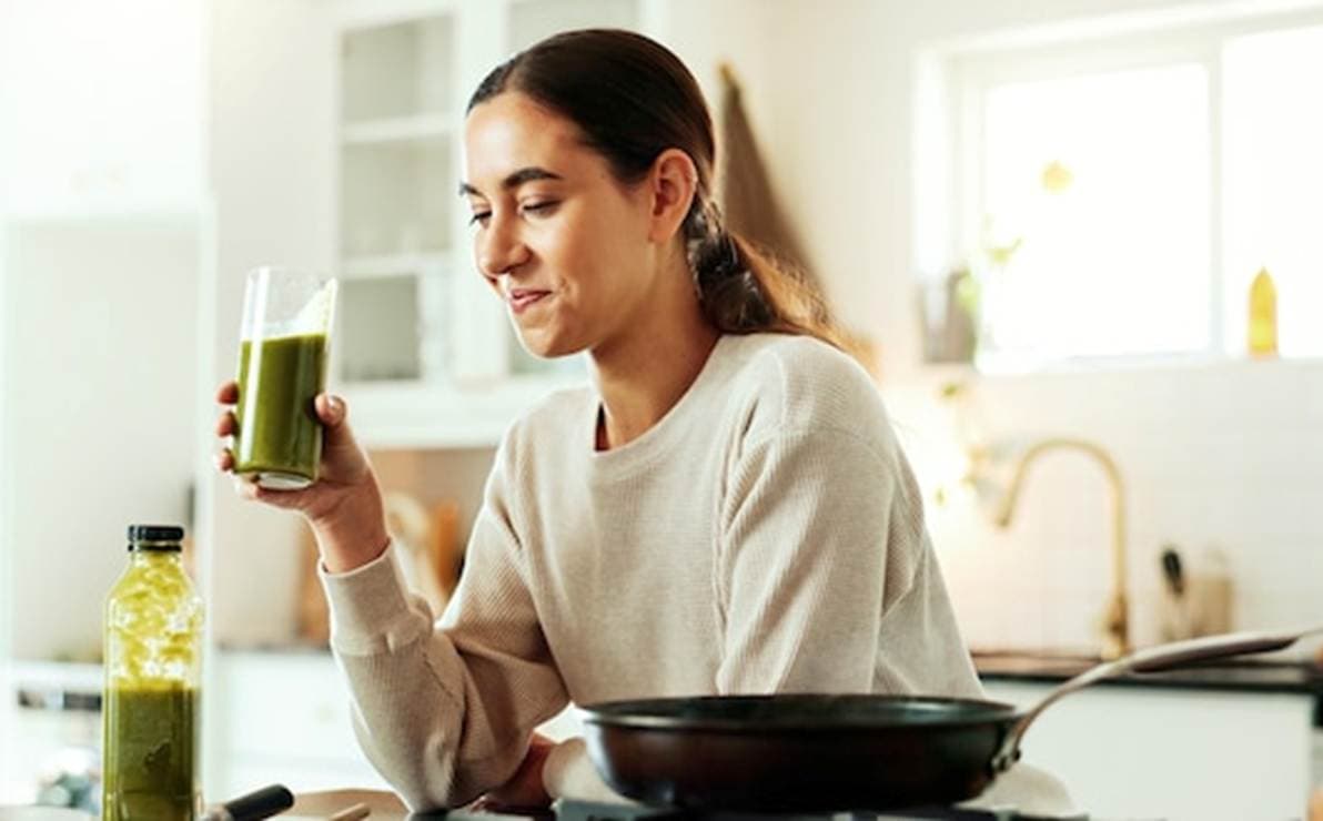 5 Perbandingan Minuman Bernutrisi yang Cocok untuk Menjaga Energi Dalam Tubuh Selama Berpuasa - Image