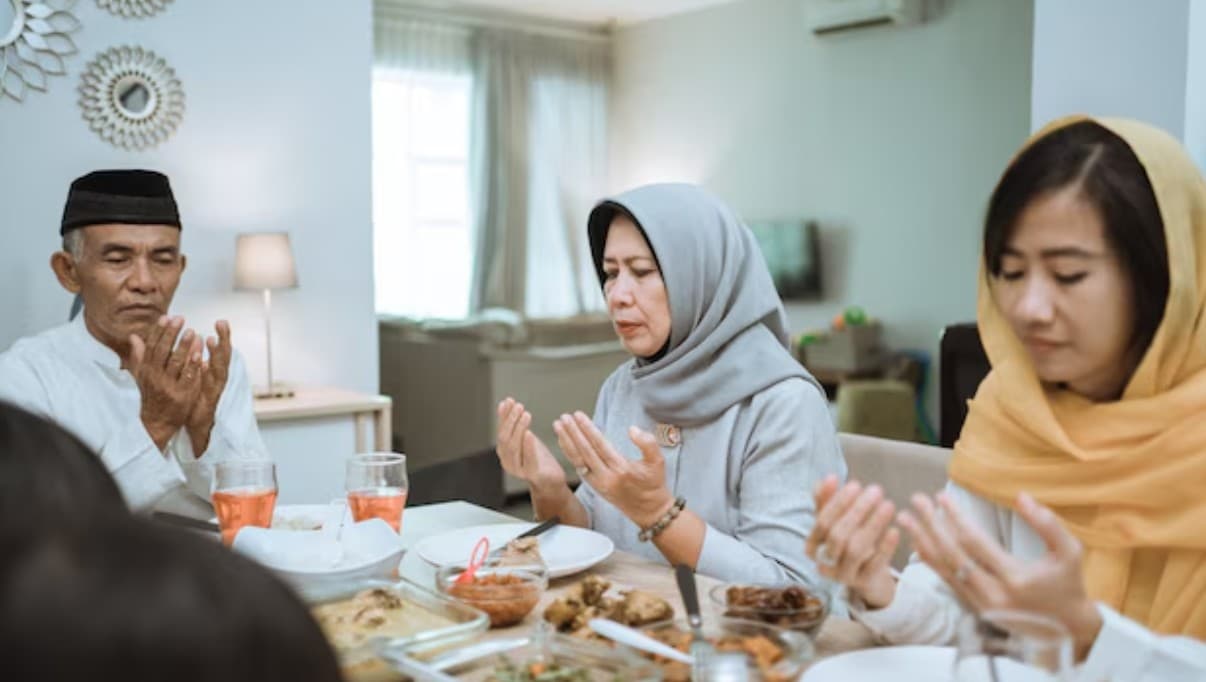 Jadwal Buka Puasa untuk Wilayah Kabupaten Jombang dan Sekitarnya Hari Ini Rabu, 4 Maret 2026 - Image