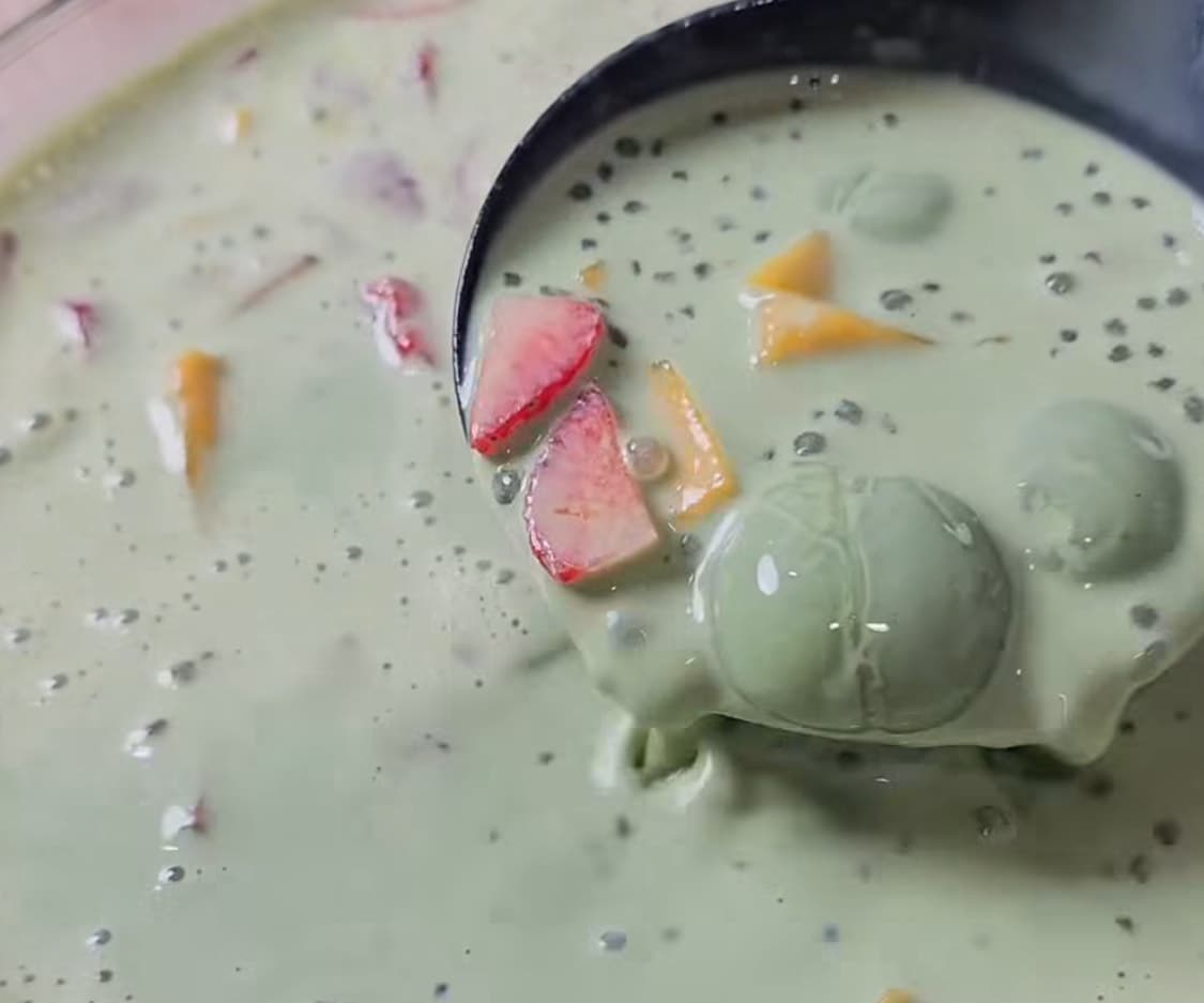 Matcha Sago, Takjil Creamy yang Adem dan Nggak Bikin Enek - Image