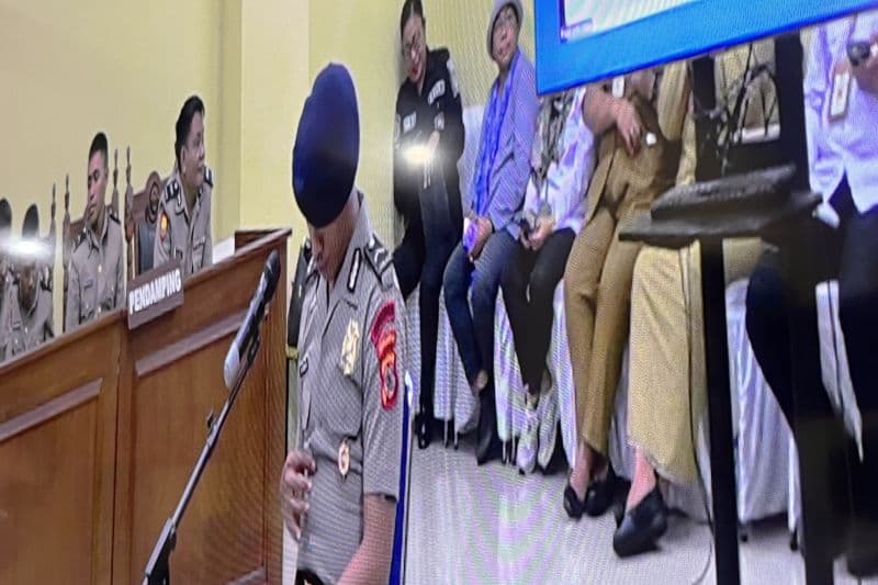 Akibatkan Pelajar MTs Tewas, Bripda Mesias Siahaya Terancam 15 Tahun Penjara - Image