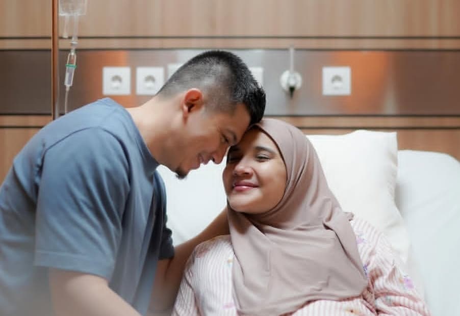 Anak Ketiganya Lahir dengan Kondisi Langka, Zaskia Sungkar Sebut: Kebesaran Allah - Image