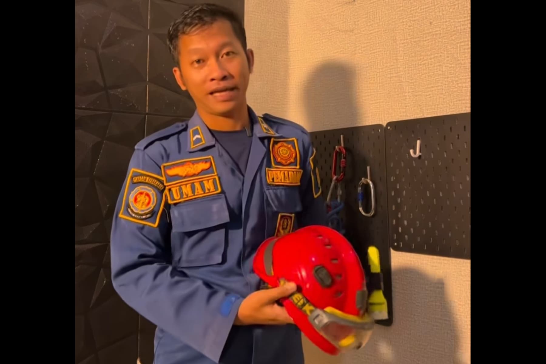 Polri Cek Anggota Damkar Depok yang Diteror Usai Buat Konten Terkait Helm - Image