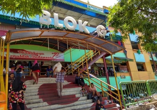 Pedagang Ditampung di 2 TPS, Revitalisasi Blok G Ditargetkan Selesai 2020 - Image