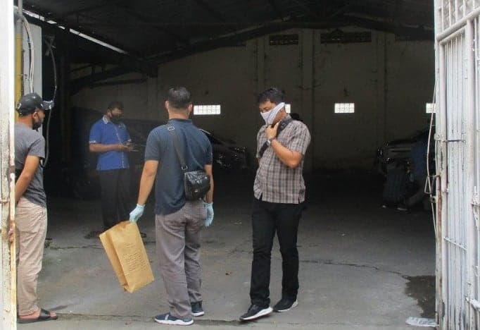 Polisi Periksa Lima Saksi Kasus Teror di Rumah Bupati Kediri - Image