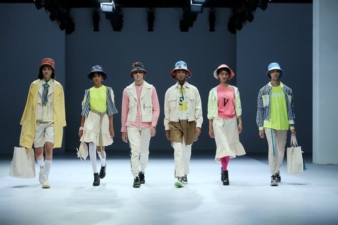 Koleksi 'HOPE' Ai Syarif Ungkap Harapan Agar Pandemi Covid-19 Berakhir - Image