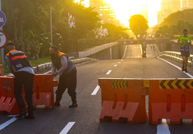 Pemasangan JPO Taman Bendera Pusaka, Dishub DKI Jakarta Terapkan Rekayasa Lalu Lintas - Image