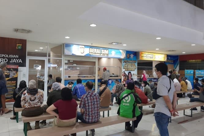 Realisasi Pajak Kendaraan Bermotor Capai 79 Persen, Bapenda DKI Sebut Dampak Penghapusan Sanksi Administrasi - Image