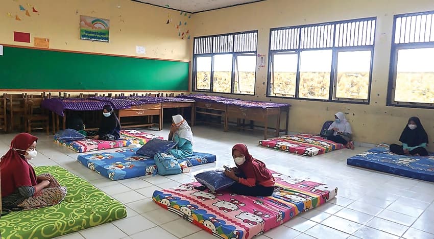 Empat Siswa SD Tertular Covid-19 saat PTM - Image