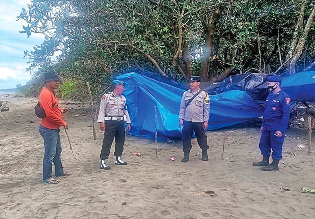 KNKT Investigasi Pesawat Latih Landing Darurat di Alas Purwo - Image