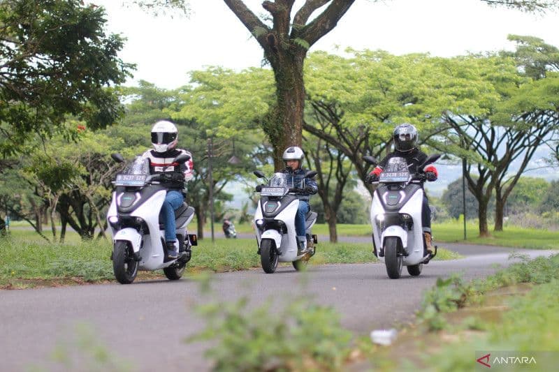 Yamaha Siapkan Model Motor Listrik dengan Swap Battery untuk Pasar Indonesia  - Image