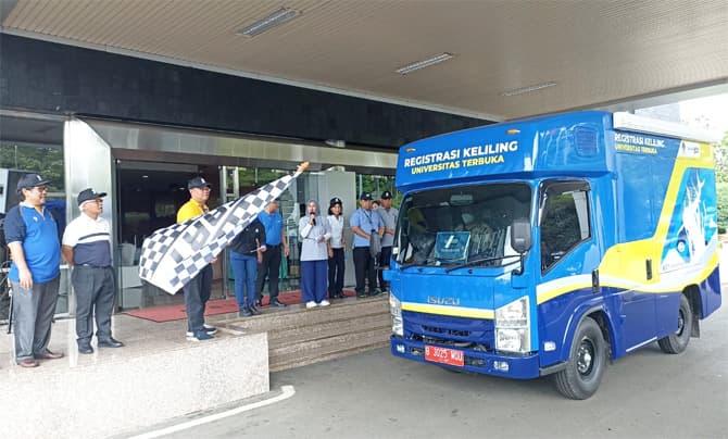 Pandemi Selesai Tahun 2023, Kuliah Online Tetap Digandrungi Masyarakat - Image