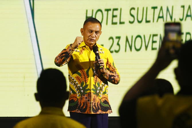 Sekjen Partai Golkar Lodewijk F Paulus saat berpidato memberian arahan pada Rapat Koordinasi Nasional (Rakornas) bidang Media dan Penggalangan Opini (MPO) Partai Golkar di Jakarta, Senin (21/11/2022). Rakornas ini membahas upaya pemenangan Partai Golkar - Image
